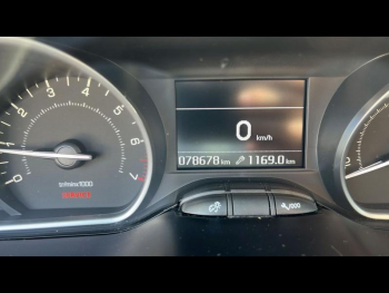 Photo 9 du bon plan PEUGEOT 208 1.2 PureTech 110ch Allure S&S 5p occasion à 7900 €