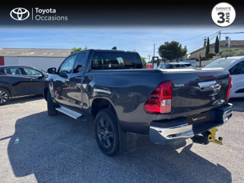Photo 2 du bon plan TOYOTA Hilux VUL 2.4 D-4D X-Tra Cabine LÃ©gende 4WD BVA MC20 occasion à 42990 €