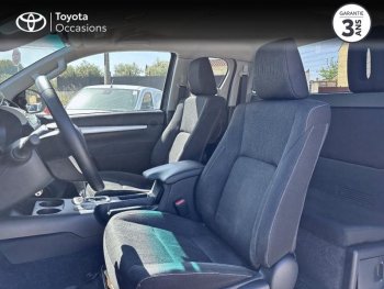 Photo 11 du bon plan TOYOTA Hilux VUL 2.4 D-4D X-Tra Cabine LÃ©gende 4WD BVA MC20 occasion à 42990 €