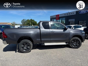 Photo 17 du bon plan TOYOTA Hilux VUL 2.4 D-4D X-Tra Cabine LÃ©gende 4WD BVA MC20 occasion à 42990 €