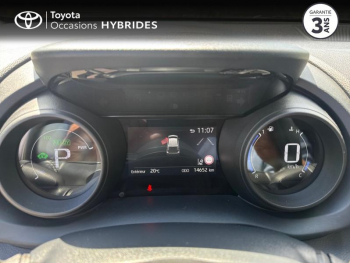 Photo 14 du bon plan TOYOTA Yaris 116h Design 5p MY22 occasion à 20990 €