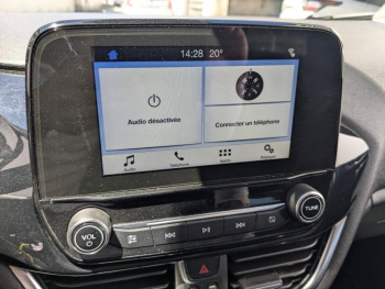 Photo 15 du bon plan FORD Fiesta 1.1 75ch Cool & Connect 5p occasion à 8900 €