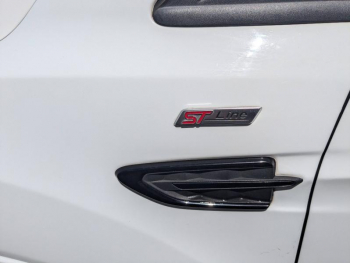 Photo 4 du bon plan FORD Kuga 2.0 TDCi 150ch Stop&Start ST-Line 4x2 occasion à 14800 €