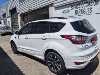 Photo 5 du bon plan FORD Kuga 2.0 TDCi 150ch Stop&Start ST-Line 4x2 occasion à 14800 €