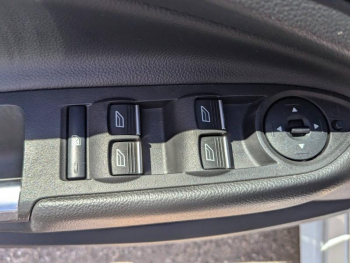 Photo 13 du bon plan FORD Kuga 2.0 TDCi 150ch Stop&Start ST-Line 4x2 occasion à 14800 €
