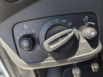 Photo 16 du bon plan FORD Kuga 2.0 TDCi 150ch Stop&Start ST-Line 4x2 occasion à 14800 €