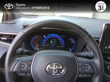 Photo 13 du bon plan TOYOTA Corolla 122h Dynamic Business MY22 occasion à 23490 €