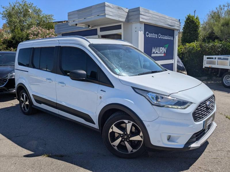 Bon plan FORD Grd Tourneo Connect 1.5 EcoBlue 120ch Stop&Start Active BVA occasion à 24990 €