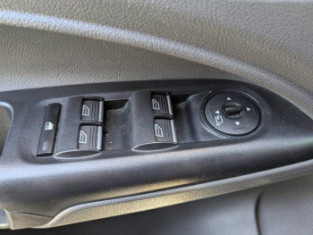 Photo 15 du bon plan FORD Grd Tourneo Connect 1.5 EcoBlue 120ch Stop&Start Active BVA occasion à 24990 €