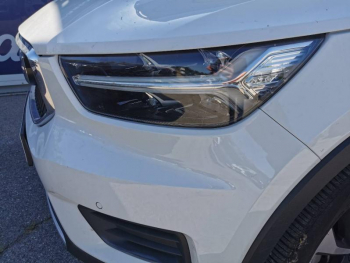 Photo 5 du bon plan VOLVO XC40 D4 AdBlue AWD 190ch Momentum Geartronic 8 occasion à 23980 €