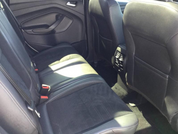 Photo 10 du bon plan FORD Kuga 2.0 TDCi 150ch Stop&Start ST-Line 4x2 occasion à 14990 €