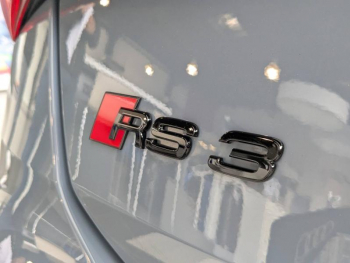 Photo 20 du bon plan AUDI RS3 Sportback 2.5 TFSI 400ch quattro S tronic 7 occasion à 73990 €