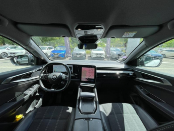 Photo 10 du bon plan RENAULT Austral 1.2 E-Tech full hybrid 200ch Techno occasion à 27900 €