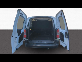 Photo 11 du bon plan OPEL Combo Life L1H1 1.5 D 100ch Edition BVM6 occasion à 18690 €