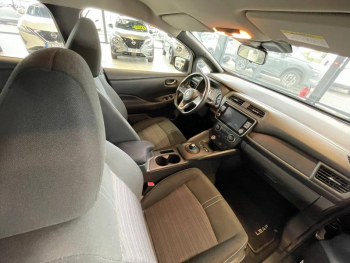 Photo 9 du bon plan NISSAN Leaf 150ch 40kWh Acenta 21.5 occasion à 13990 €