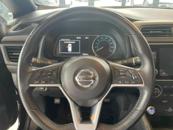 Photo 13 du bon plan NISSAN Leaf 150ch 40kWh Acenta 21.5 occasion à 13990 €