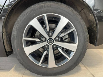 Photo 20 du bon plan NISSAN Leaf 150ch 40kWh Acenta 21.5 occasion à 13990 €