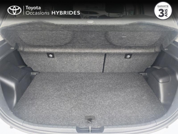 Photo 10 du bon plan TOYOTA Yaris 100h Dynamic 5p occasion à 14990 €