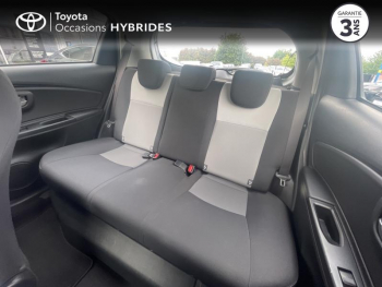 Photo 12 du bon plan TOYOTA Yaris 100h Dynamic 5p occasion à 14990 €