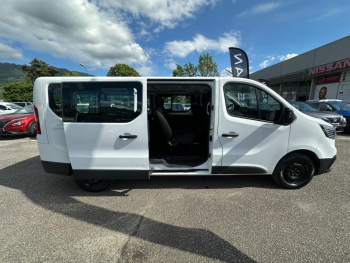 Photo 5 du bon plan RENAULT Trafic Combi L1 2.0 Blue dCi 150ch S&S Zen 8 places occasion à 27490 €
