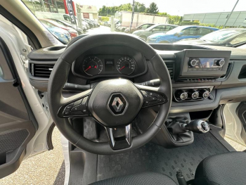 Photo 15 du bon plan RENAULT Trafic Combi L1 2.0 Blue dCi 150ch S&S Zen 8 places occasion à 27490 €