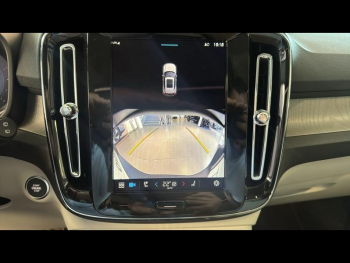 Photo 11 du bon plan VOLVO XC40 B3 163ch Ultra DCT 7 occasion à 45990 €