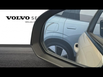 Photo 19 du bon plan VOLVO XC40 B3 163ch Ultra DCT 7 occasion à 45990 €