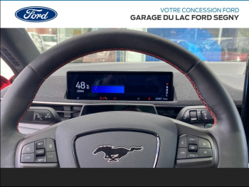 Photo 9 du bon plan FORD Mustang Mach-E Extended Range 99kWh 351ch AWD 9cv occasion à 42900 €