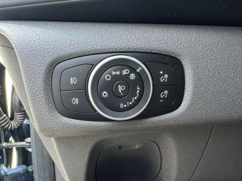 Photo 9 du bon plan FORD Transit Custom Fg VUL 290 L1H1 2.0 EcoBlue 185 Sport occasion à 32490 €