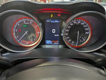 Photo 8 du bon plan SUZUKI Swift 1.4 Boosterjet Hybrid 129ch Sport occasion à 20990 €