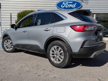 Photo 22 du bon plan FORD Kuga 2.5 Duratec 190ch FHEV E85 Titanium BVA occasion à 24900 €