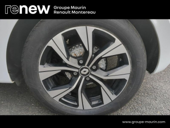 Photo 15 du bon plan RENAULT Clio 1.0 TCe 100ch Evolution GPL occasion à 15490 €