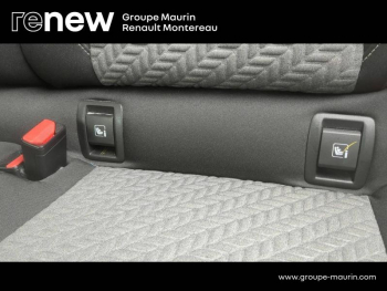 Photo 18 du bon plan RENAULT Clio 1.0 TCe 100ch Evolution GPL occasion à 15490 €