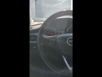Photo 19 du bon plan OPEL Astra 1.6 CDTI 95ch Business Edition occasion à 9290 €