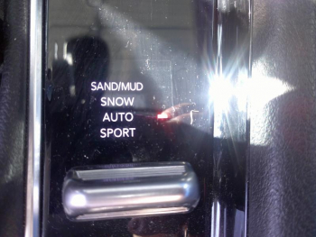 Photo 10 du bon plan JEEP Compass 1.3 Turbo T4 190ch PHEV 4xe Night Eagle AT6 eAWD occasion à 29900 €