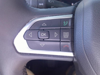 Photo 14 du bon plan JEEP Compass 1.3 Turbo T4 190ch PHEV 4xe Night Eagle AT6 eAWD occasion à 29900 €