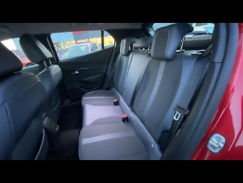 Photo 11 du bon plan PEUGEOT 2008 1.2 PureTech 130ch S&S Allure EAT8 7cv occasion à 14990 €