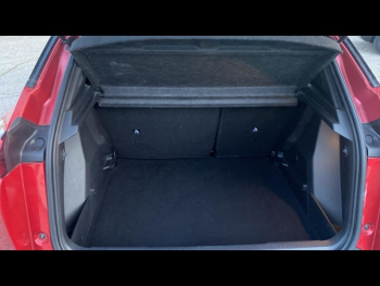 Photo 13 du bon plan PEUGEOT 2008 1.2 PureTech 130ch S&S Allure EAT8 7cv occasion à 14990 €