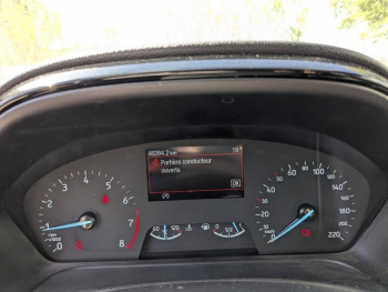 Photo 11 du bon plan FORD Fiesta 1.0 Flexifuel 95ch Titanium Business 5p occasion à 15700 €