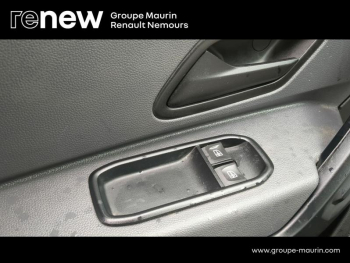 Photo 18 du bon plan DACIA Duster 1.0 TCe 100ch Access 121g 4x2 - 19 occasion à 11490 €