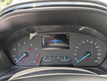 Photo 11 du bon plan FORD Fiesta 1.0 Flexifuel 95ch Titanium Business 5p occasion à 15700 €