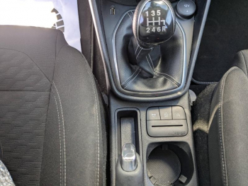 Photo 15 du bon plan FORD Fiesta 1.0 Flexifuel 95ch Titanium Business 5p occasion à 15700 €