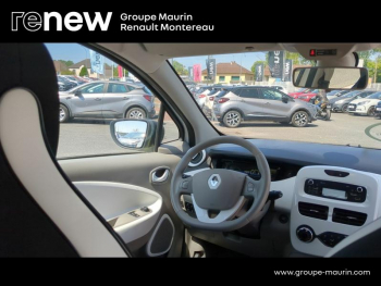 Photo 28 du bon plan RENAULT Zoe Life charge normale R90 MY19 occasion à 6990 €