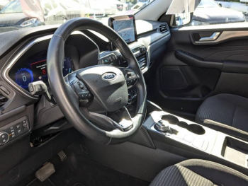 Photo 11 du bon plan FORD Kuga 2.5 Duratec 190ch FHEV E85 Titanium BVA occasion à 24900 €
