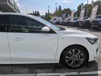 Photo 5 du bon plan FORD Focus 1.0 Flexifuel mHEV 125ch ST-Line X occasion à 26747 €