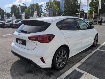 Photo 7 du bon plan FORD Focus 1.0 Flexifuel mHEV 125ch ST-Line X occasion à 26747 €