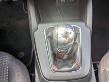 Photo 26 du bon plan FORD Focus 1.0 Flexifuel mHEV 125ch ST-Line X occasion à 26747 €