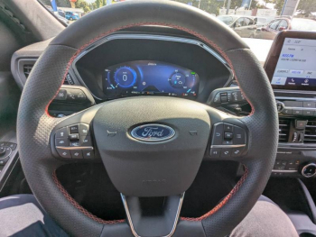 Photo 15 du bon plan FORD Kuga 2.5 Duratec 190ch FHEV E85 ST-Line Business BVA occasion à 33561 €