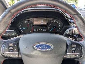 Photo 18 du bon plan FORD Fiesta 1.0 EcoBoost 125ch mHEV ST-Line 5p occasion à 15412 €