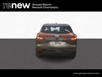 Photo 4 du bon plan RENAULT Austral 1.2 E-Tech full hybrid 200ch Iconic occasion à 34490 €